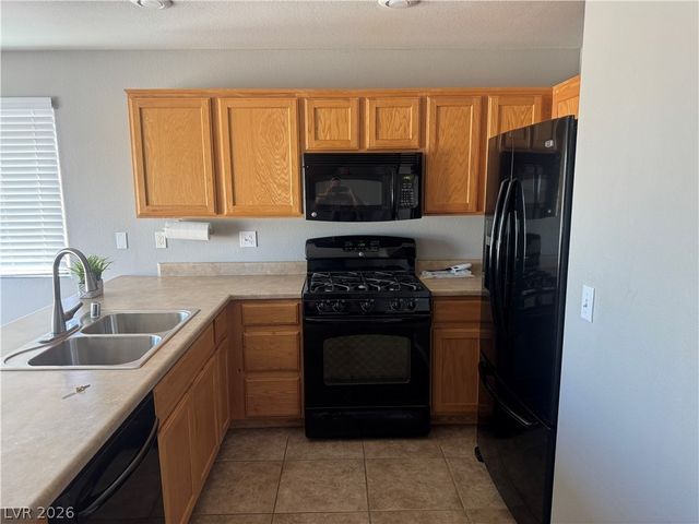 510 Eresma, Henderson, NV 89015