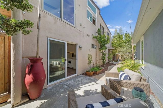 215 Monterey Studio, Laguna Beach, CA 92651