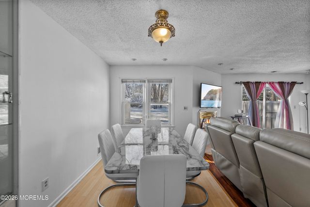 99 Woodmere Drive 705, Parlin, NJ 08859