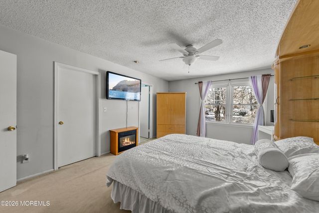 99 Woodmere Drive 705, Parlin, NJ 08859