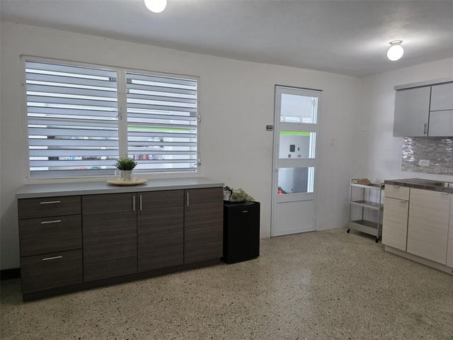 FQ22 POLARIS, Bayamon, PR 00961