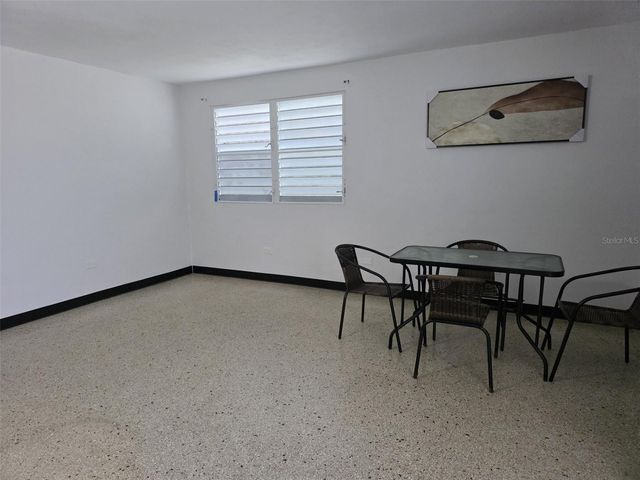 FQ22 POLARIS, Bayamon, PR 00961