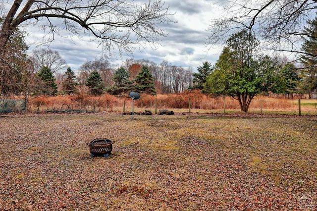 17 Bogardus Ave, Catskill, NY 12414
