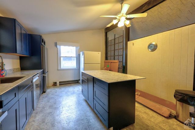 17 Bogardus Ave, Catskill, NY 12414