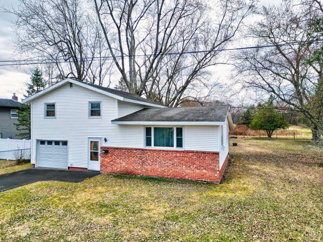 17 Bogardus Ave, Catskill, NY 12414