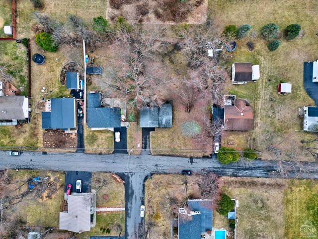 17 Bogardus Ave, Catskill, NY 12414