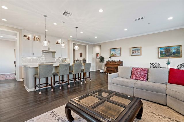 18619 Cedar Crest Drive, Canyon Country, CA 91387