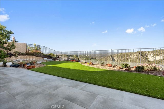 18619 Cedar Crest Drive, Canyon Country, CA 91387