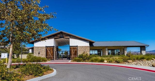 18619 Cedar Crest Drive, Canyon Country, CA 91387