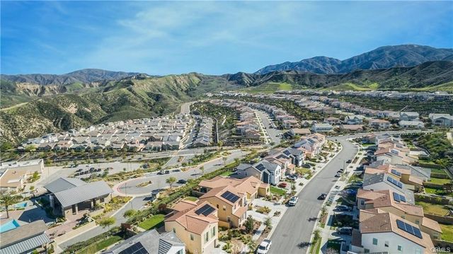 18619 Cedar Crest Drive, Canyon Country, CA 91387