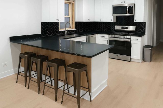 1244 Westchester Boulevard, Westchester, IL 60154