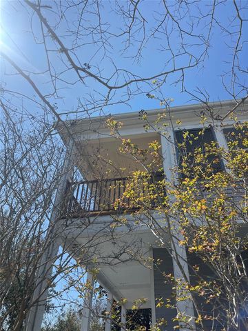 1402 Winnie Street 3, Galveston, TX 77550