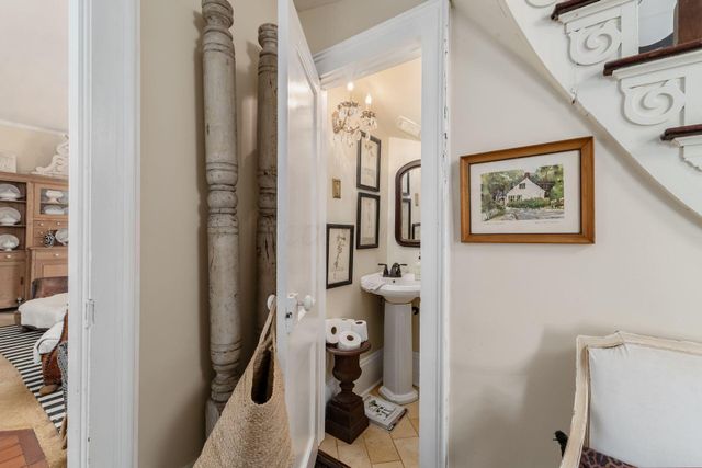 141 E Wheeling Street, Lancaster, OH 43130