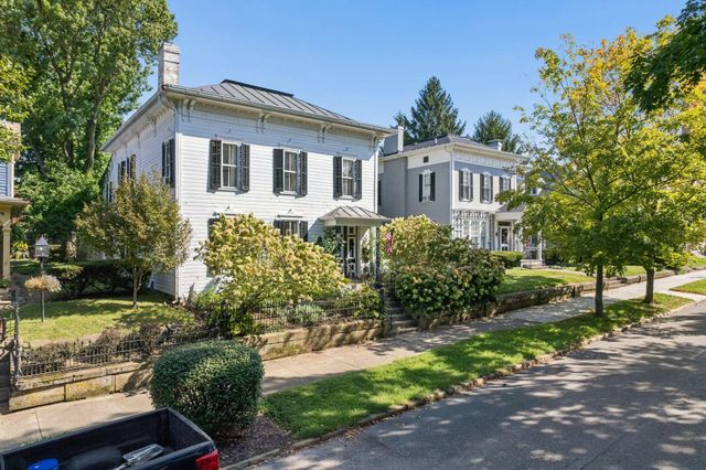 141 E Wheeling Street, Lancaster, OH 43130