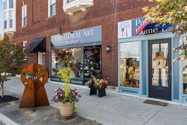 141 E Wheeling Street, Lancaster, OH 43130