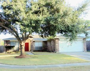 7811 Summer Place Drive, Humble, TX 77338