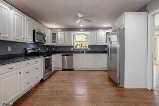 28 Weldon Rd, Jefferson Twp., NJ 07849