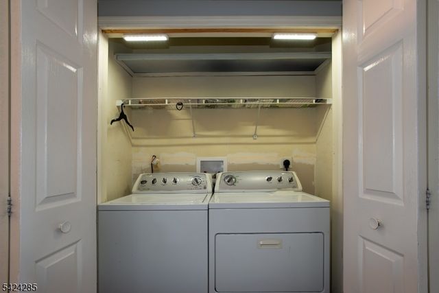 28 Weldon Rd, Jefferson Twp., NJ 07849