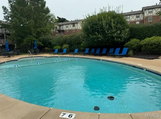 1431 Willow Brook Cove 7, St Louis, MO 63146