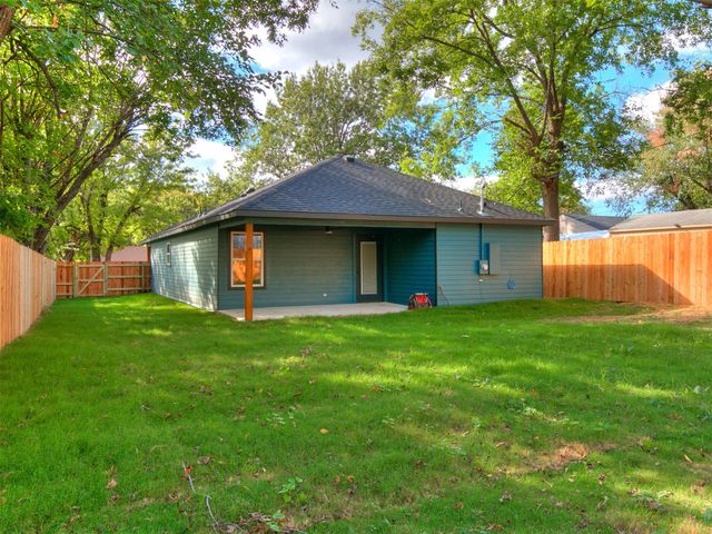 1323 N Toledo Avenue, Tulsa, OK 74115