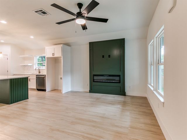 1323 N Toledo Avenue, Tulsa, OK 74115