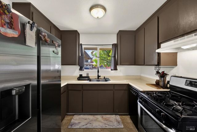 606 E Tennessee St, Fairfield, CA 94533