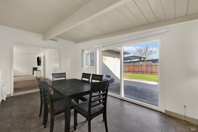 606 E Tennessee St, Fairfield, CA 94533