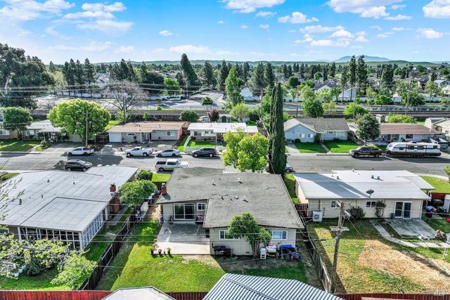 606 E Tennessee St, Fairfield, CA 94533