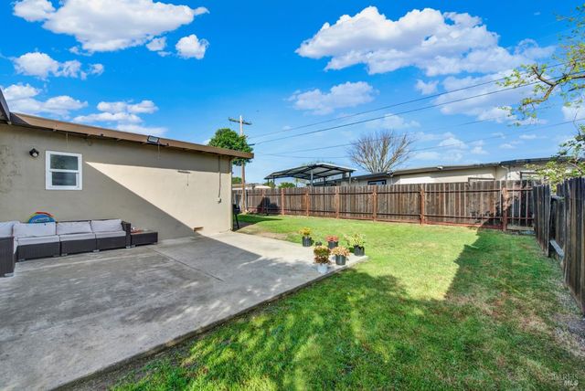 606 E Tennessee St, Fairfield, CA 94533