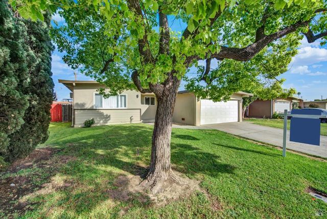 606 E Tennessee St, Fairfield, CA 94533