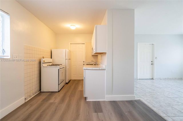 1190 71st St 6, Miami Beach, FL 33141