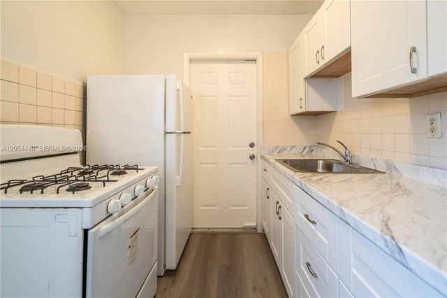 1190 71st St 6, Miami Beach, FL 33141