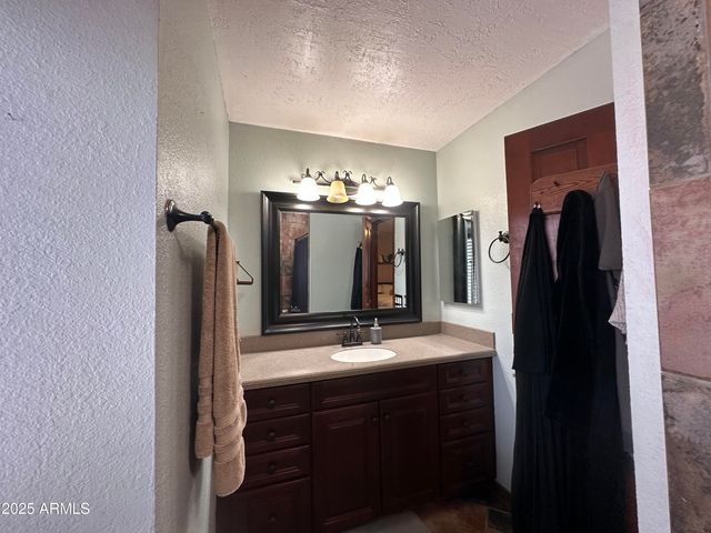 7217 W PARADISE Drive, Peoria, AZ 85345