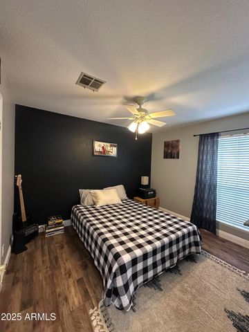 7217 W PARADISE Drive, Peoria, AZ 85345