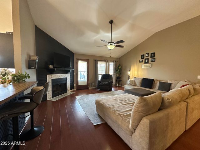 7217 W PARADISE Drive, Peoria, AZ 85345