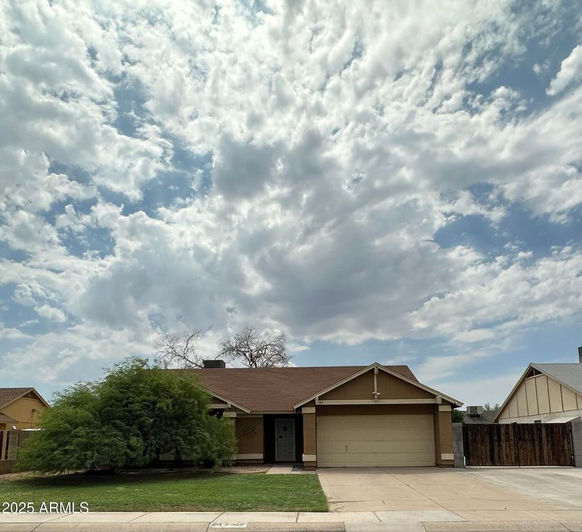 7217 W PARADISE Drive, Peoria, AZ 85345