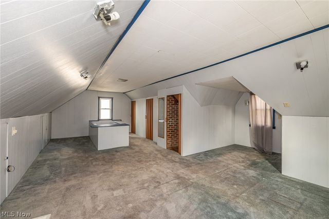 2717 Tuxedo Avenue, Parma, OH 44134