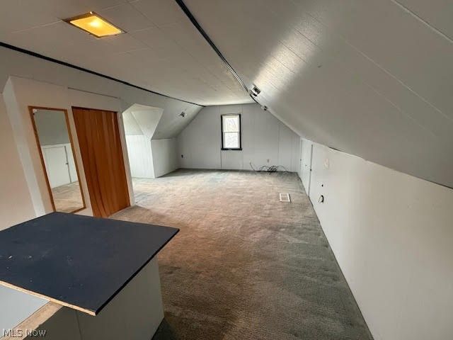 2717 Tuxedo Avenue, Parma, OH 44134