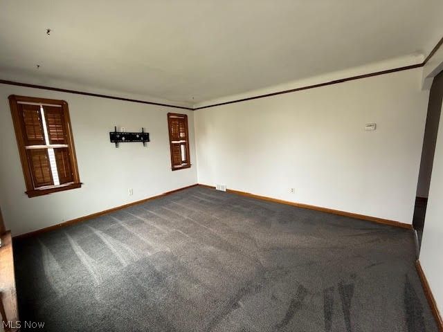 2717 Tuxedo Avenue, Parma, OH 44134