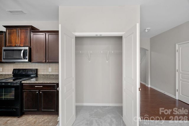 14227 Drake Watch Lane, Charlotte, NC 28262