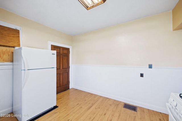 3235 Taylor Blvd, Louisville, KY 40215