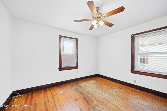 3235 Taylor Blvd, Louisville, KY 40215