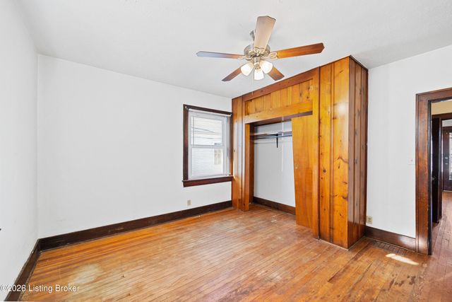 3235 Taylor Blvd, Louisville, KY 40215