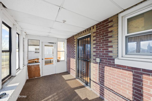 3235 Taylor Blvd, Louisville, KY 40215