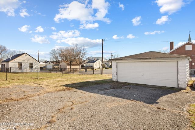 3235 Taylor Blvd, Louisville, KY 40215