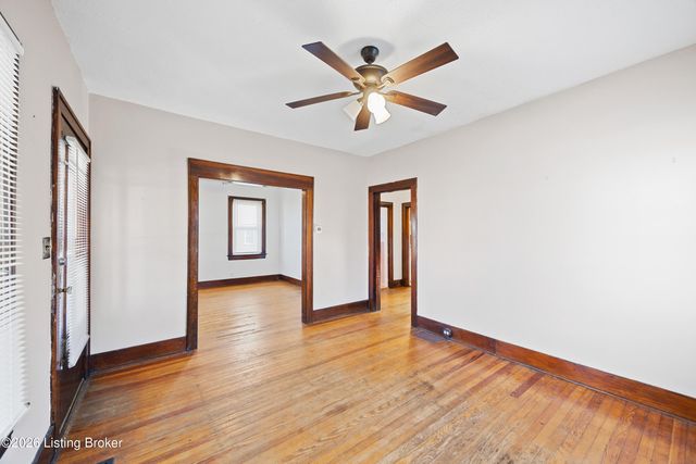 3235 Taylor Blvd, Louisville, KY 40215