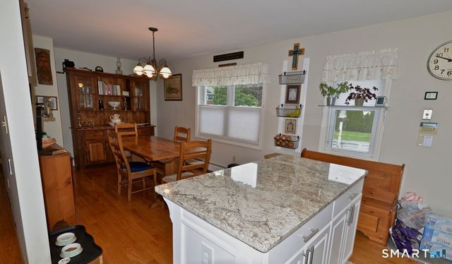 8 Dean Drive, Newington, CT 06111