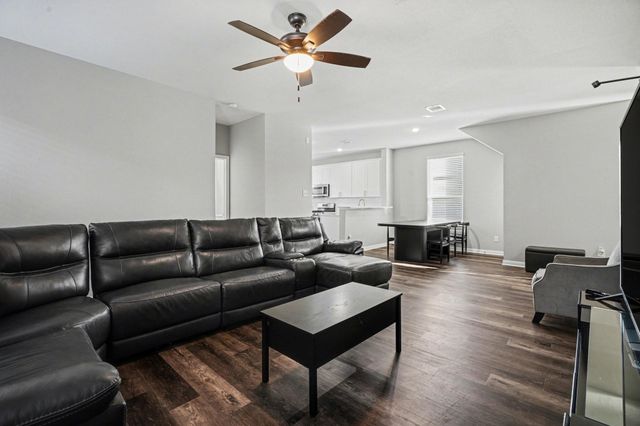 10227 Cleartide Lane, Houston, TX 77034