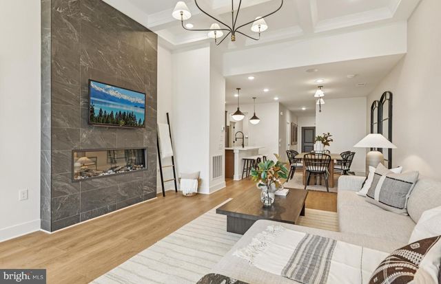 15455 PINK TOPAZ LN, Haymarket, VA 20169