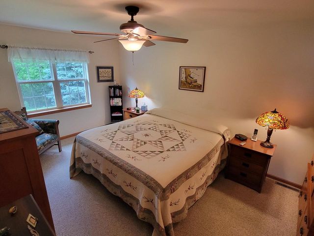 N57W24144 N Sycamore CIRCLE, Sussex, WI 53089